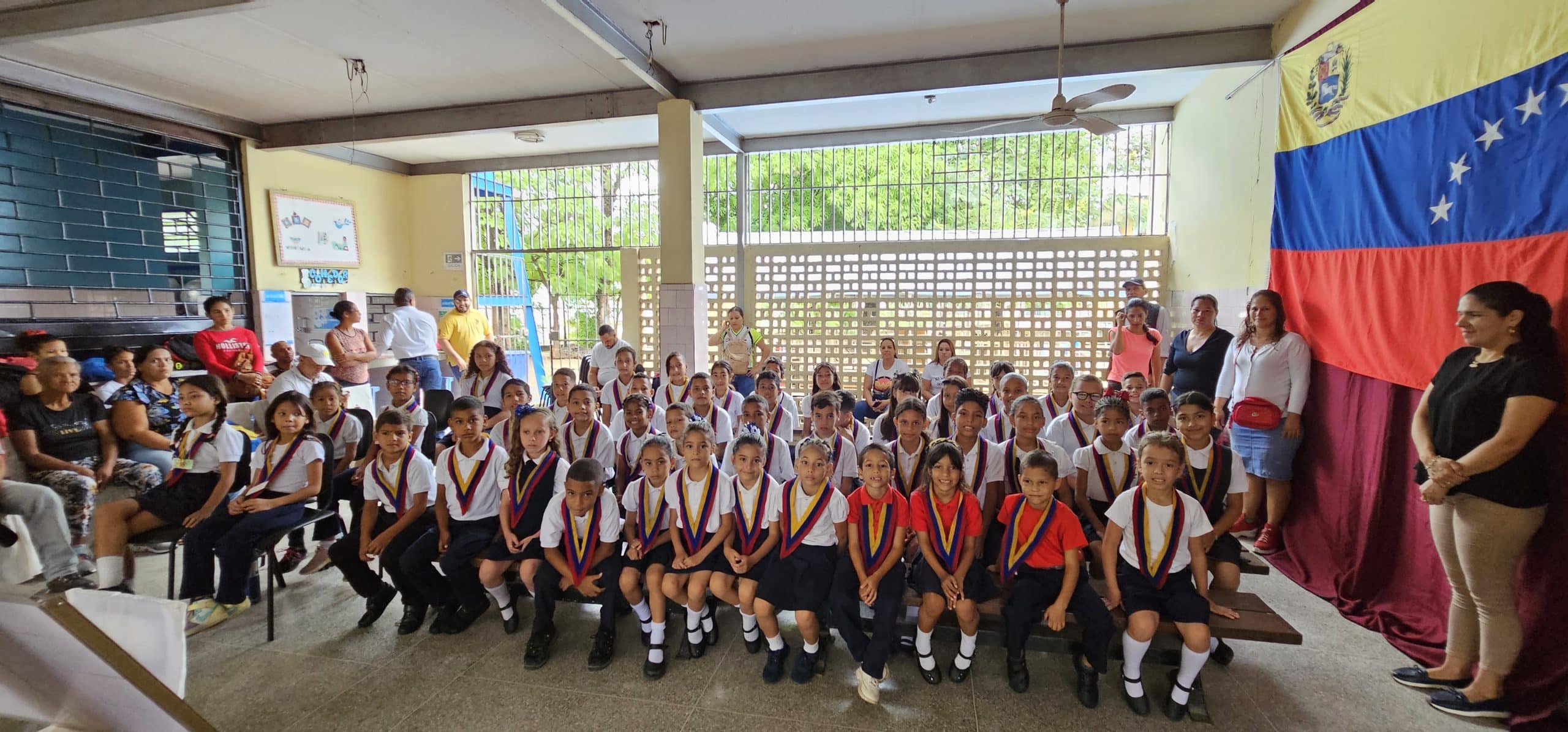 Sistema Nacional de Orquesta impulsa la formación musical con el programa Simón Bolívar en la E.B Jesús Antonio Abreu(+FOTOS) / VIDEO