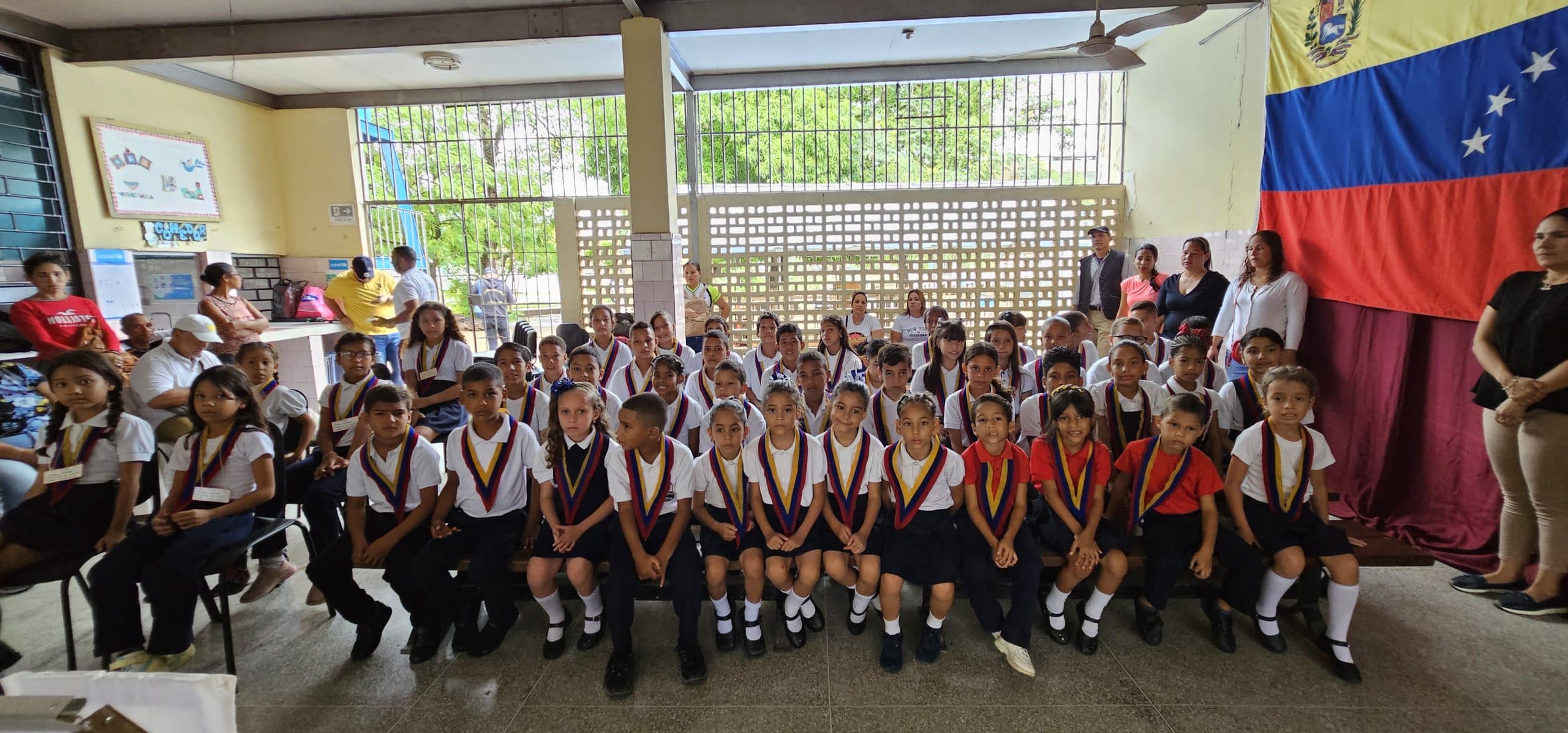 Sistema Nacional de Orquesta impulsa la formación musical con el programa Simón Bolívar en la E.B Jesús Antonio Abreu(+FOTOS) / VIDEO