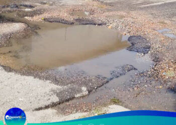 TRANSPORTISTAS PARIANOS PROTESTAN POR EL MAL ESTADO DE LA TRONCAL 09