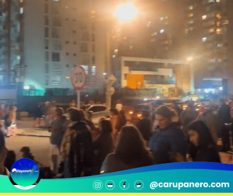Ante un nuevo sismo  de 5.1 Decenas de Personas en Bogotá Salen a las Calles