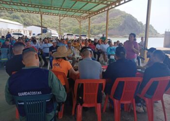 Inicio de la Zafra de Pesca de Sardina 2024: Encuentro Crucial en El Morro
