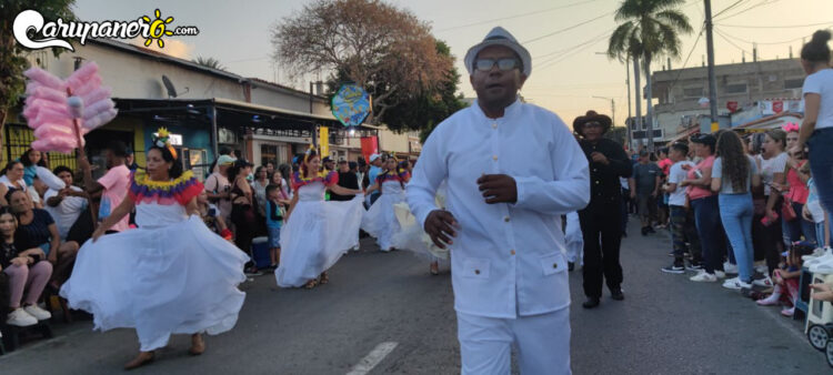 Explora la Magia del Carnaval: Más de 100 Fotos del Carnaval Turístico Internacional de Carúpano 2024