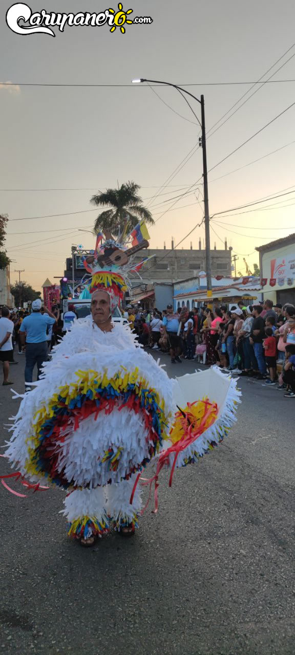 Explora la Magia del Carnaval: Más de 100 Fotos del Carnaval Turístico Internacional de Carúpano 2024