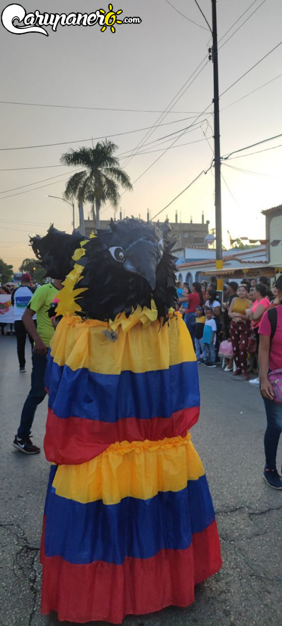 Explora la Magia del Carnaval: Más de 100 Fotos del Carnaval Turístico Internacional de Carúpano 2024