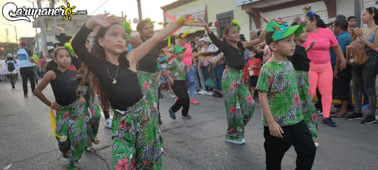 Explora la Magia del Carnaval: Más de 100 Fotos del Carnaval Turístico Internacional de Carúpano 2024