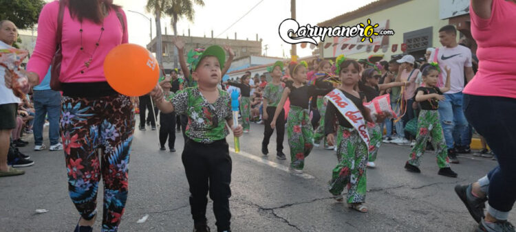 Explora la Magia del Carnaval: Más de 100 Fotos del Carnaval Turístico Internacional de Carúpano 2024