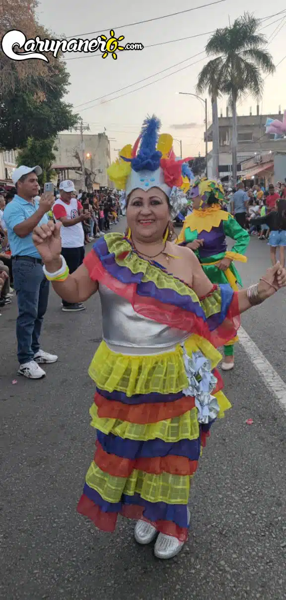 Explora la Magia del Carnaval: Más de 100 Fotos del Carnaval Turístico Internacional de Carúpano 2024