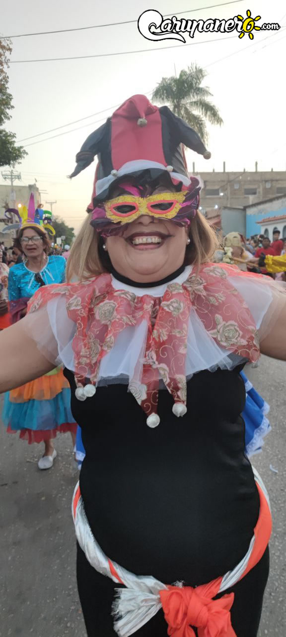 Explora la Magia del Carnaval: Más de 100 Fotos del Carnaval Turístico Internacional de Carúpano 2024
