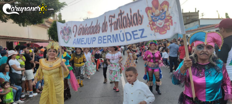 Explora la Magia del Carnaval: Más de 100 Fotos del Carnaval Turístico Internacional de Carúpano 2024
