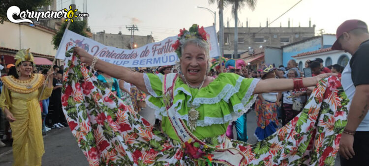 Explora la Magia del Carnaval: Más de 100 Fotos del Carnaval Turístico Internacional de Carúpano 2024