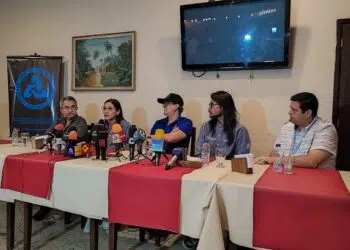 Prósperi en OMAYE Rueda de Prensa.CON LA EXPLOTACIÓN DEL GAS Y PETRÓLEO » LE DAREMOS UNA PATADA A LA POBREZA EN EL ESTADO SUCRE «