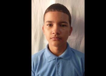 Desaparece joven estudiante en Carúpano; familia pide ayuda urgente a la comunidad
