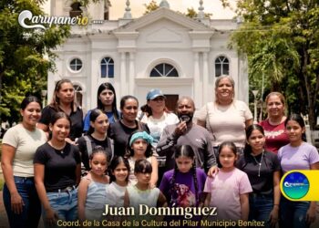 Juan Domínguez Benítez en el rincón península de paria